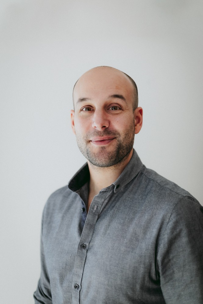 Thomas Pfefferlé: Auteur