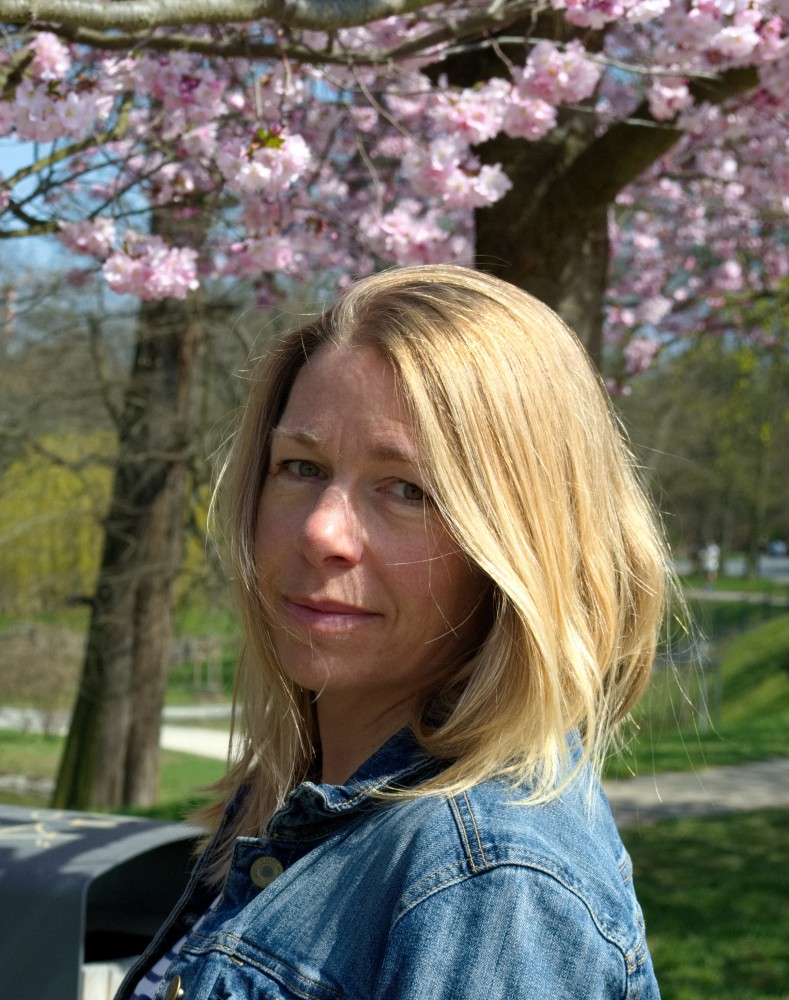 Lauzon Valérie: Auteure